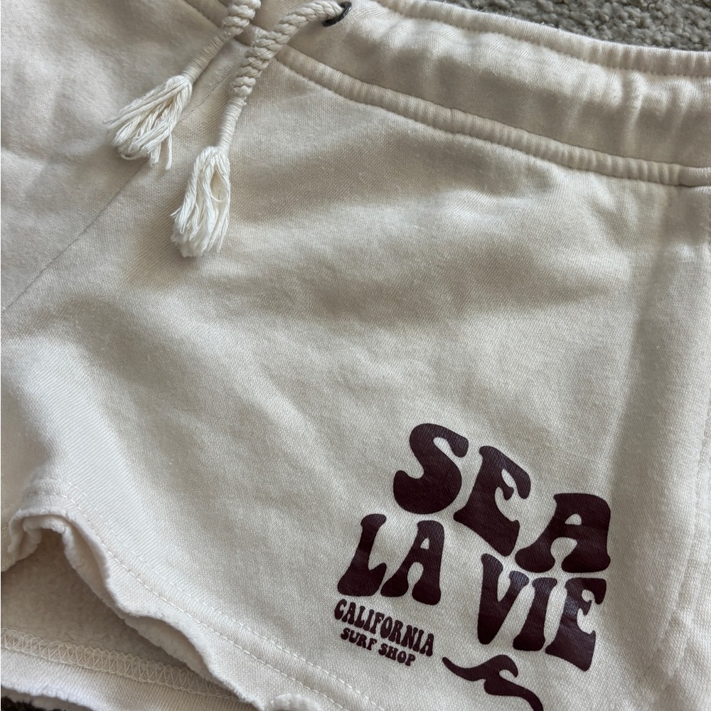Mini Shorts - Picture 5 of 7